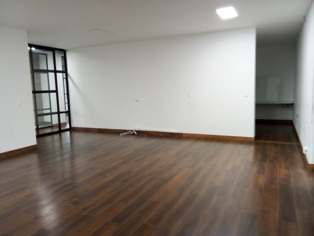Oficina en Arriendo