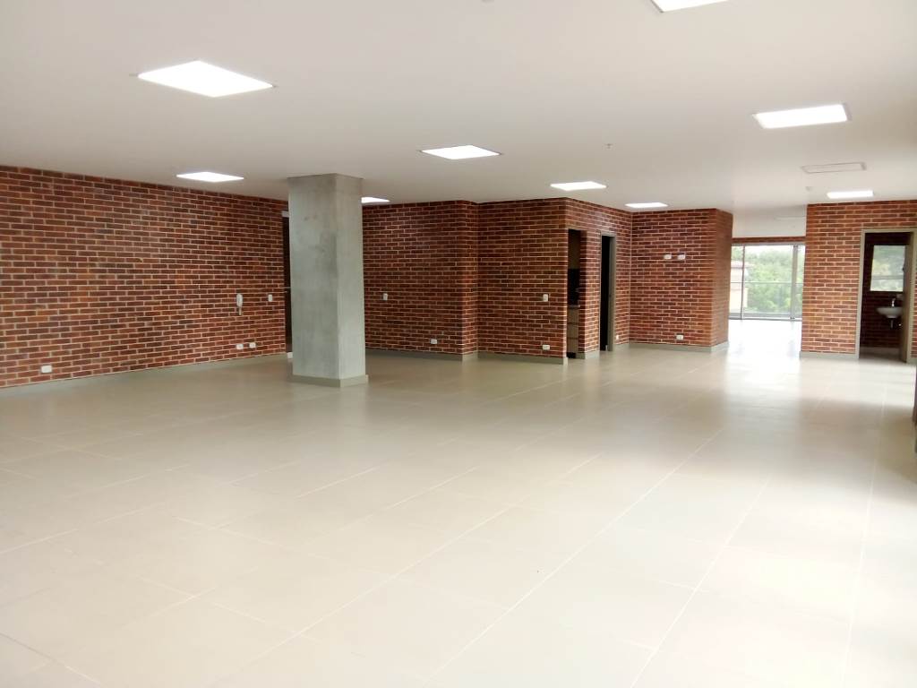 Oficina en Arriendo