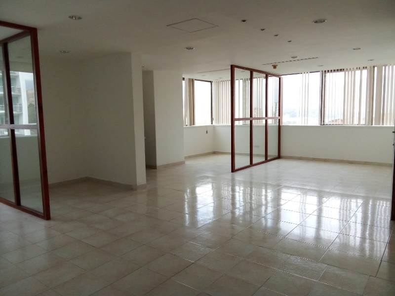 Oficina en Arriendo
