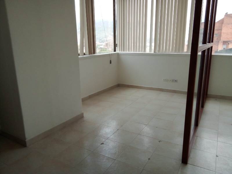 Oficina en Arriendo