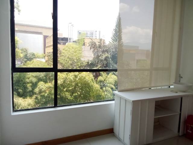 Oficina en arriendo