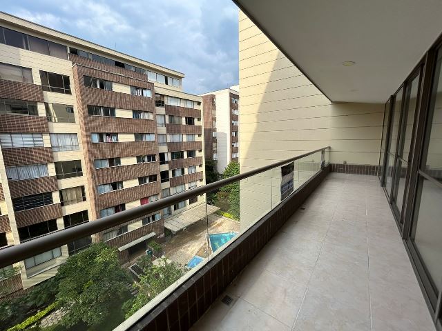 Apartamento en Arriendo