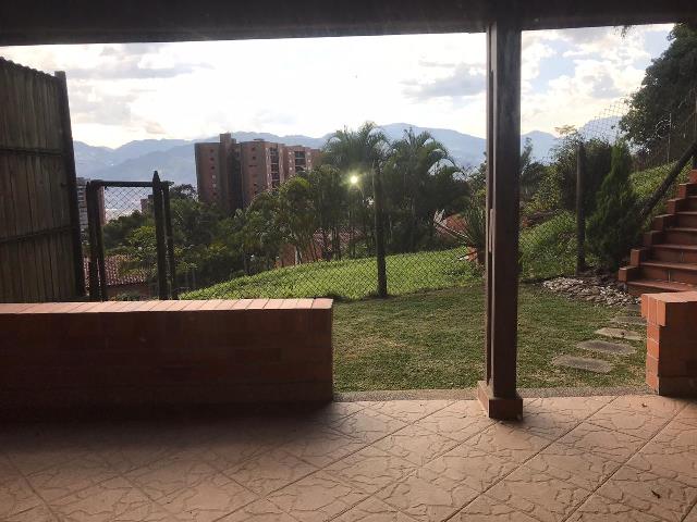 Casa en Venta Envigado Loma de las Brujas