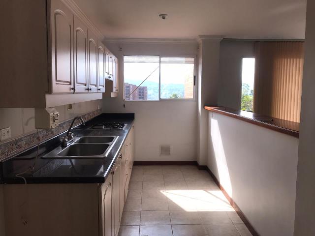 Casa en Venta Envigado Loma de las Brujas