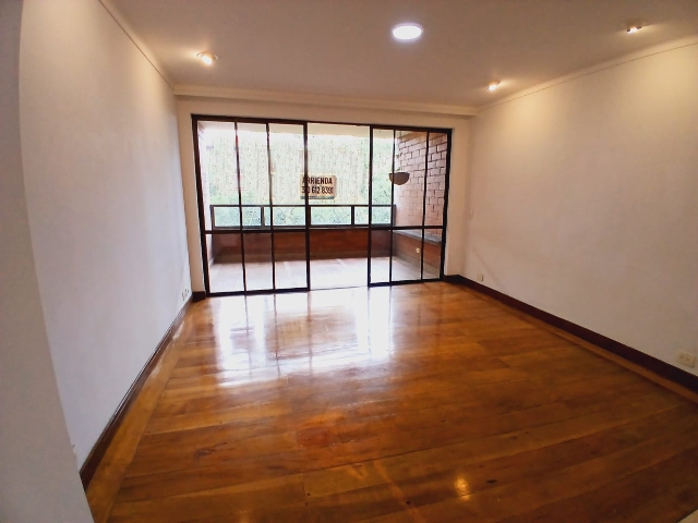 Apartamento en Arriendo