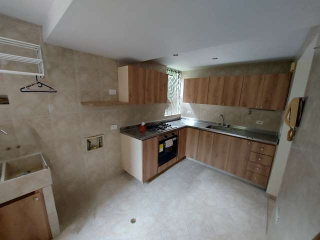 2 Habitaciones Habitaciones, ,2 BathroomsBathrooms,Apartamento,En Arriendo,3762