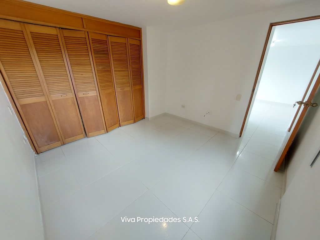 2 Habitaciones Habitaciones, ,1 BañoBathrooms,Apartamento,En Arriendo,3803