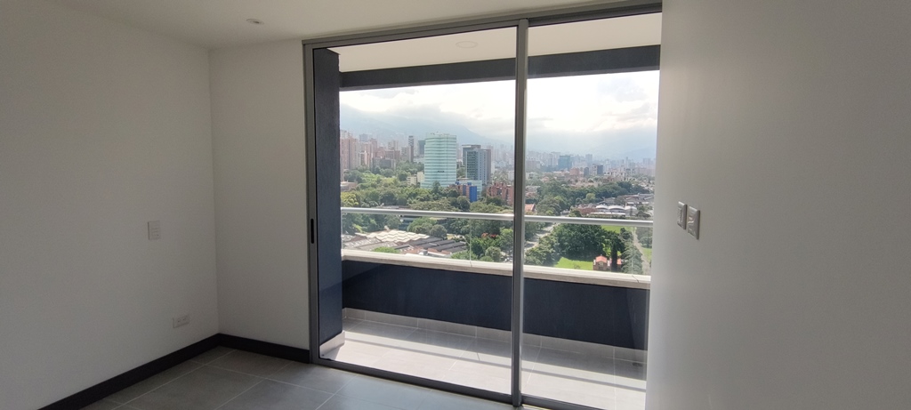 1 Dormitorio Habitaciones, ,2 BathroomsBathrooms,Apartamento,En Arriendo,3804