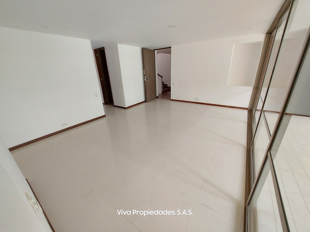 2 Habitaciones Habitaciones, 0 ,2 BathroomsBathrooms,Apartamento,En Arriendo,0,3807
