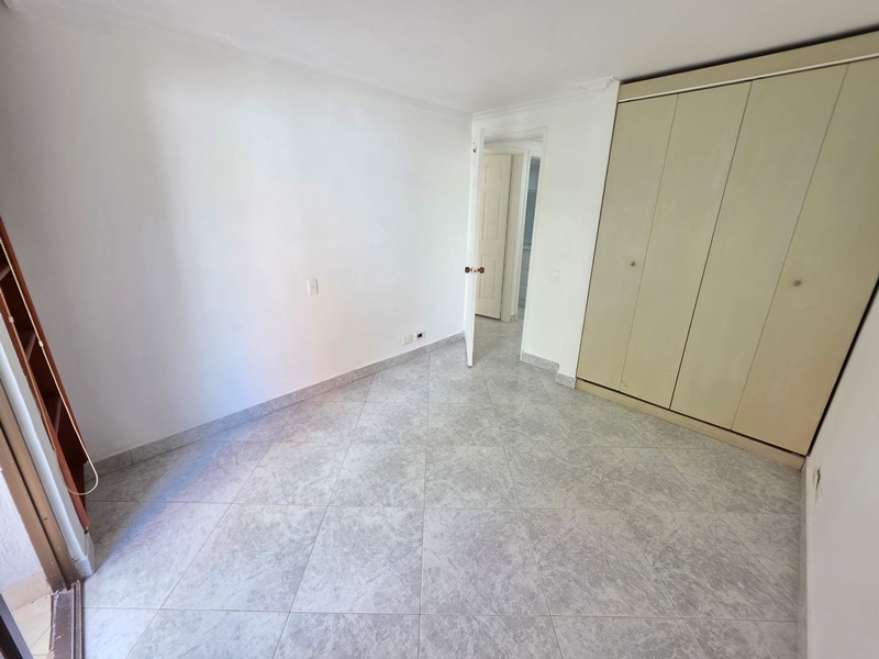 3 Bedrooms Bedrooms, 0 ,2 BathroomsBathrooms,Apartamento,En Arriendo,0,3828