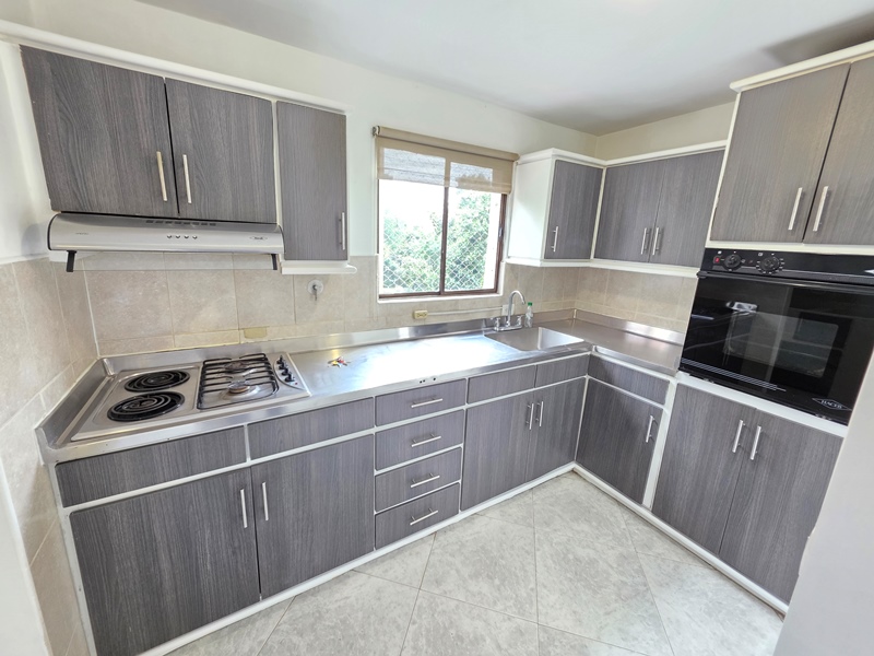 3 Bedrooms Bedrooms, 0 ,2 BathroomsBathrooms,Apartamento,En Arriendo,0,3828