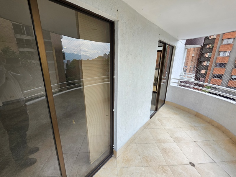3 Bedrooms Bedrooms, 0 ,2 BathroomsBathrooms,Apartamento,En Arriendo,0,3828