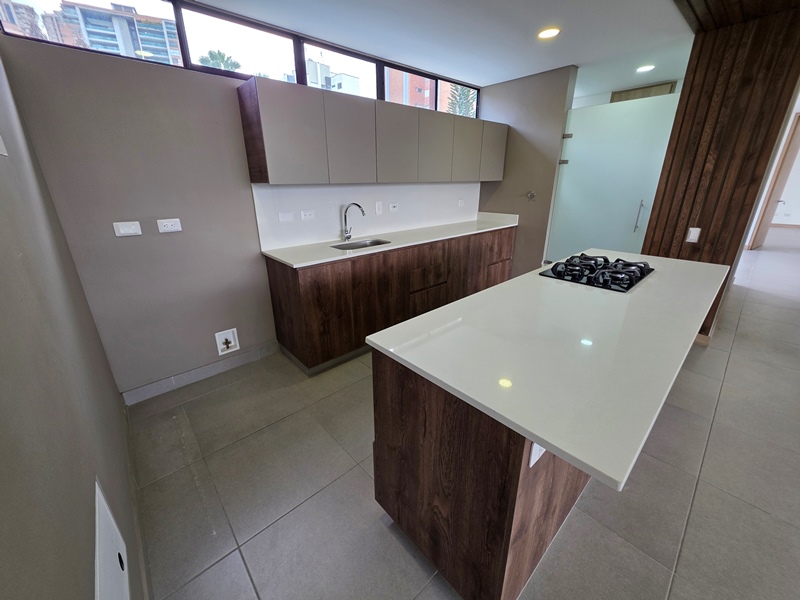 3 Habitaciones Habitaciones, 0 ,5 BathroomsBathrooms,Apartamento,En Arriendo,0,3832