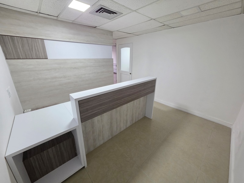 0 , 4 Rooms Rooms,1 BathroomBathrooms,Oficina,En Arriendo,0,3837