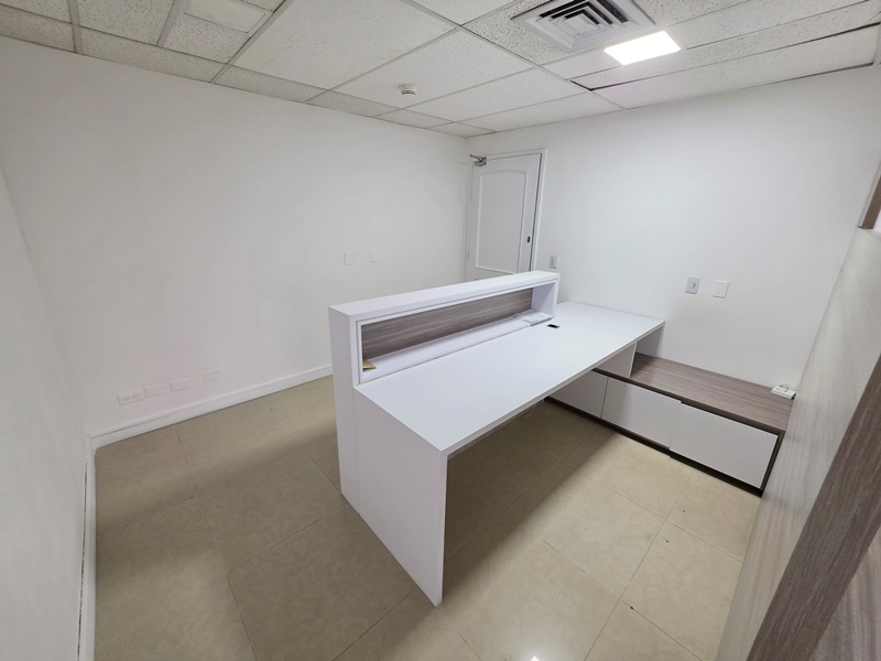 0 , 4 Rooms Rooms,1 BathroomBathrooms,Oficina,En Arriendo,0,3837