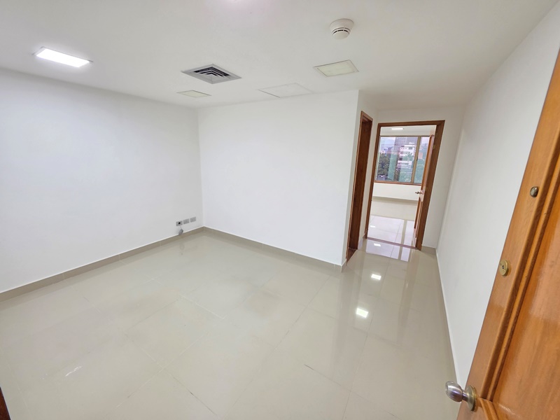0 , 2 Rooms Rooms,1 BathroomBathrooms,Oficina,En Arriendo,0,3838