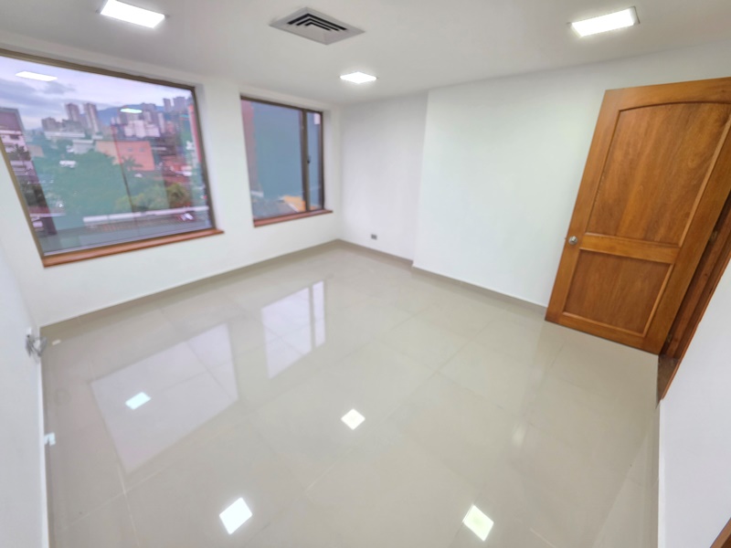 0 , 2 Rooms Rooms,1 BathroomBathrooms,Oficina,En Arriendo,0,3838