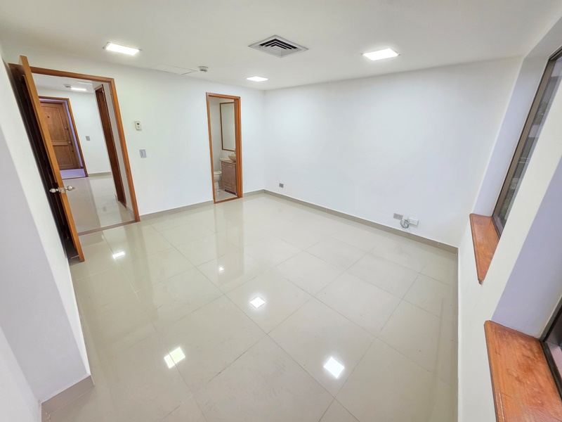 0 , 2 Rooms Rooms,1 BathroomBathrooms,Oficina,En Arriendo,0,3838