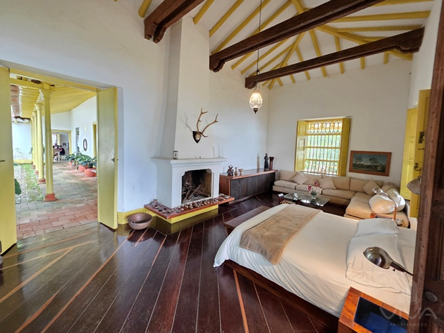 4 Bedrooms Bedrooms, 0 ,5 BathroomsBathrooms,Casa,En Venta,0,3841