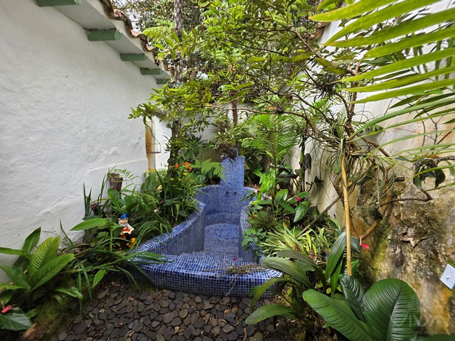4 Bedrooms Bedrooms, 0 ,5 BathroomsBathrooms,Casa,En Venta,0,3841