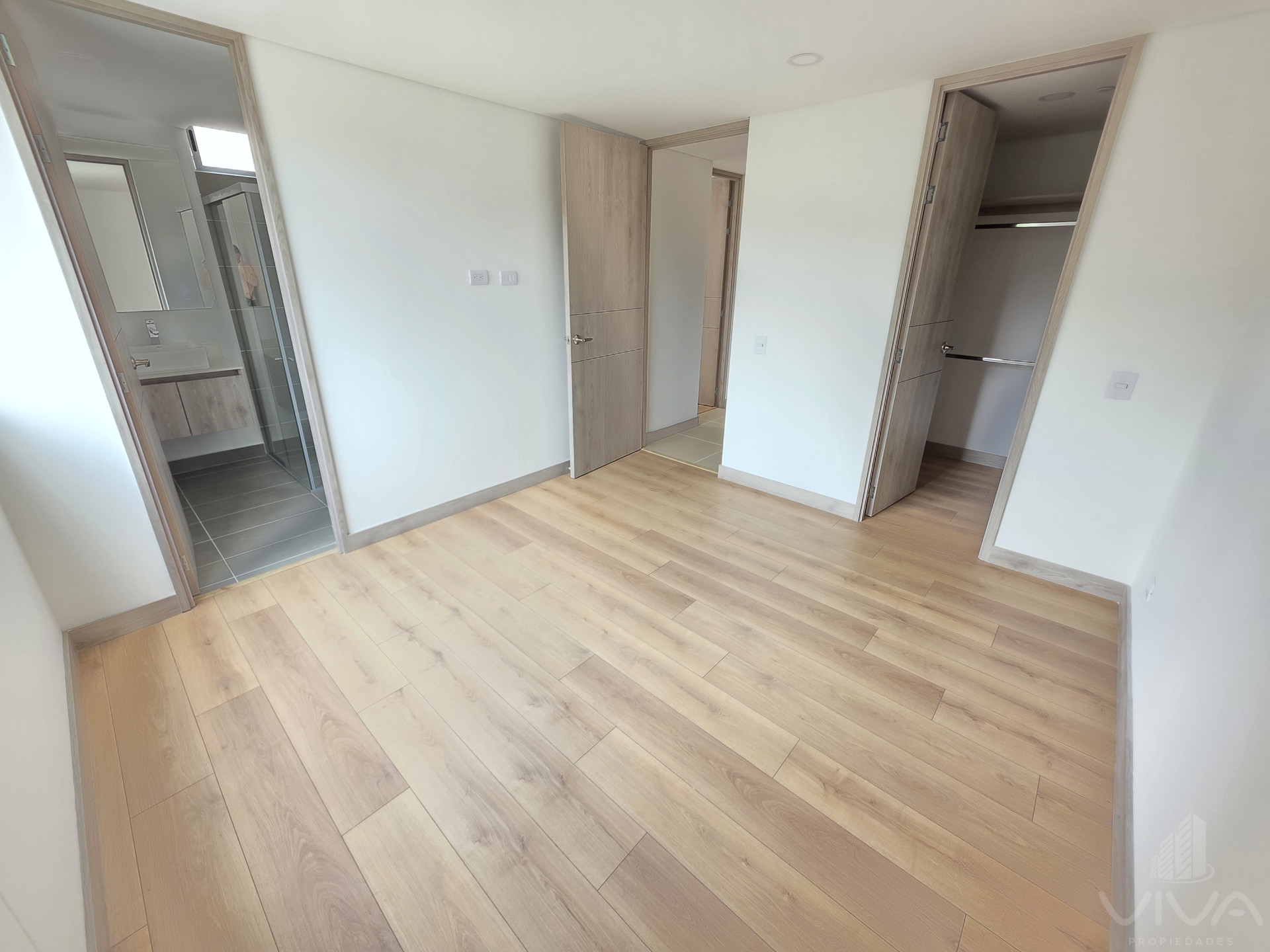3 Bedrooms Bedrooms, 0 ,2 BathroomsBathrooms,Apartamento,En Arriendo,0,3850