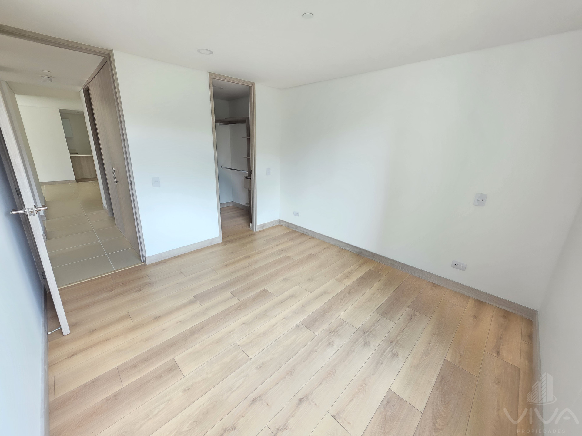 3 Bedrooms Bedrooms, 0 ,2 BathroomsBathrooms,Apartamento,En Arriendo,0,3850