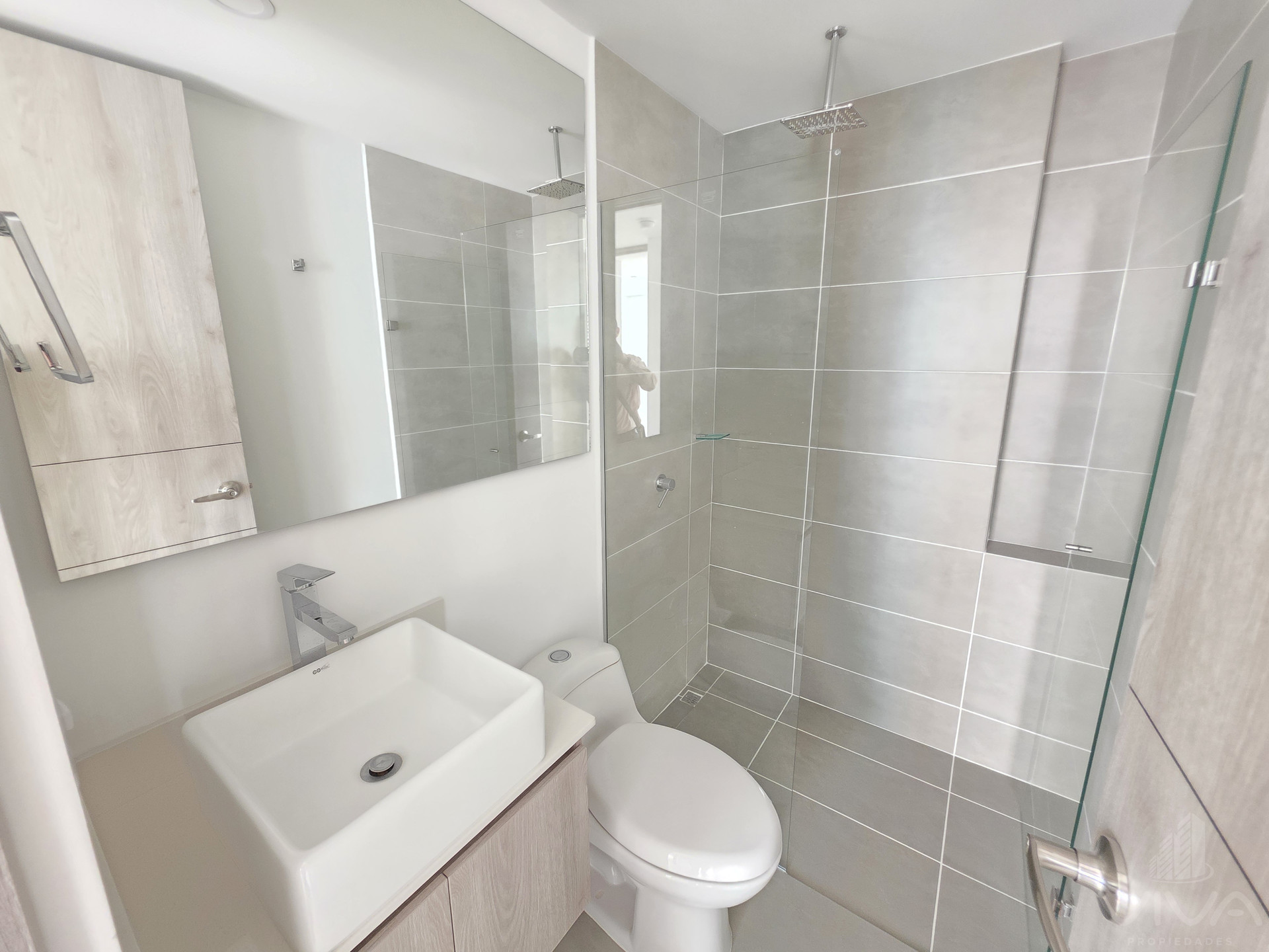 3 Bedrooms Bedrooms, 0 ,2 BathroomsBathrooms,Apartamento,En Arriendo,0,3850