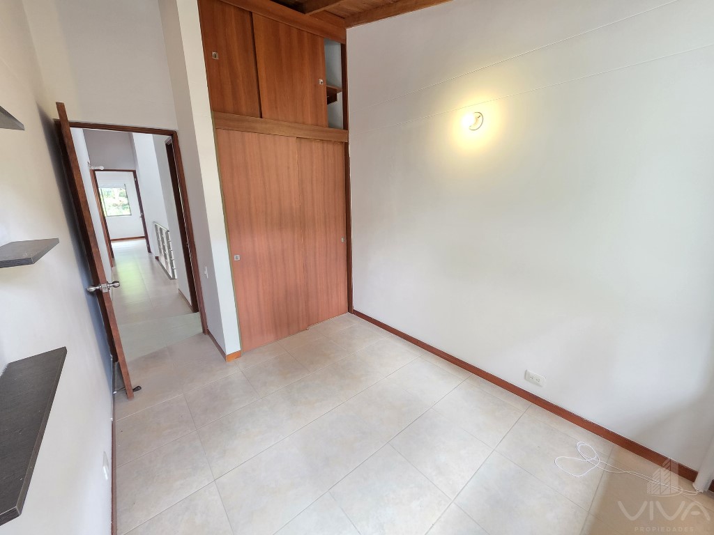 3 Bedrooms Bedrooms, 0 ,2 BathroomsBathrooms,Casa,En Arriendo,0,3851