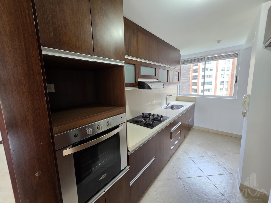 3 Bedrooms Bedrooms, 0 ,3 BathroomsBathrooms,Apartamento,En Arriendo,0,3855