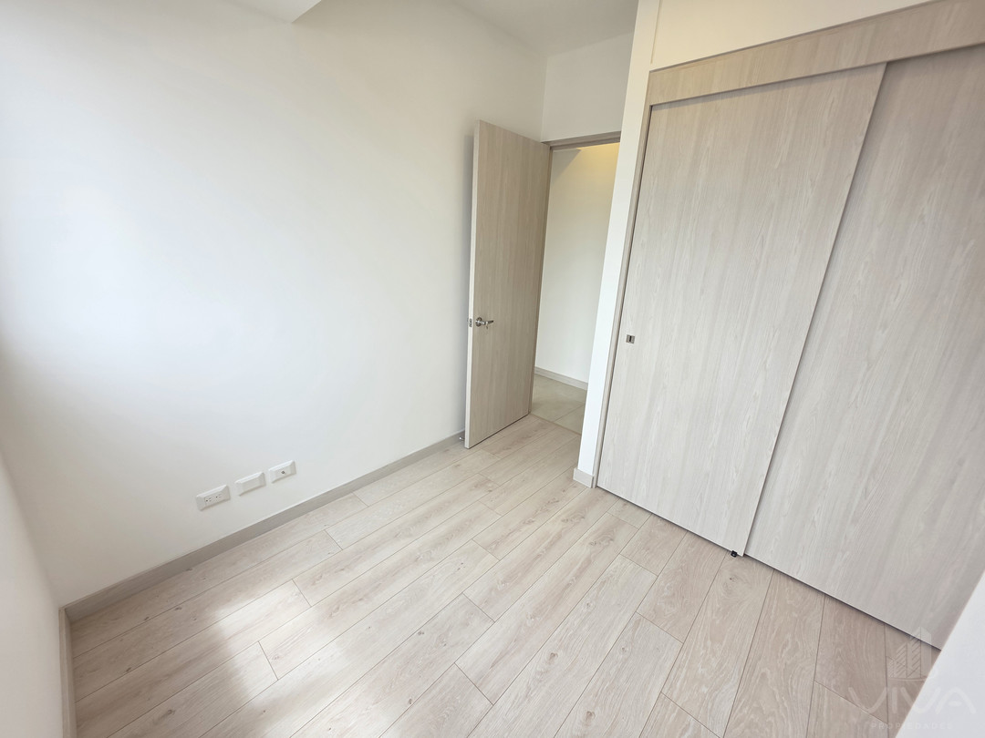 3 Bedrooms Bedrooms, 0 ,2 BathroomsBathrooms,Apartamento,En Arriendo,0,3857