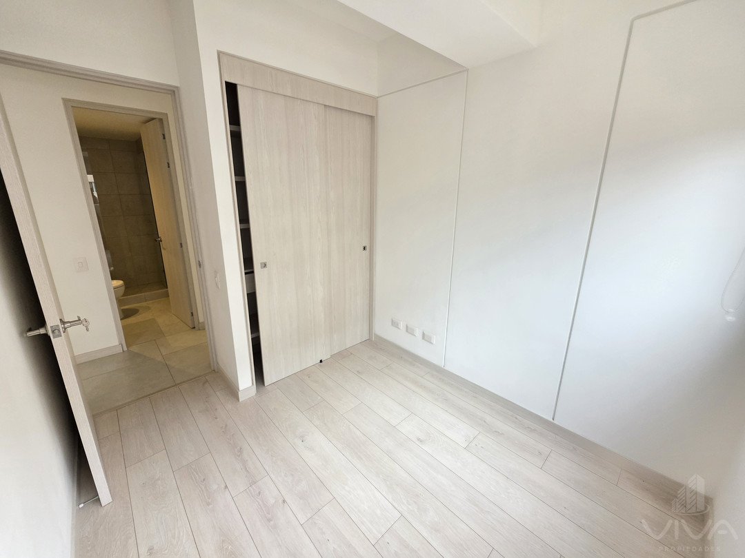 3 Bedrooms Bedrooms, 0 ,2 BathroomsBathrooms,Apartamento,En Arriendo,0,3858