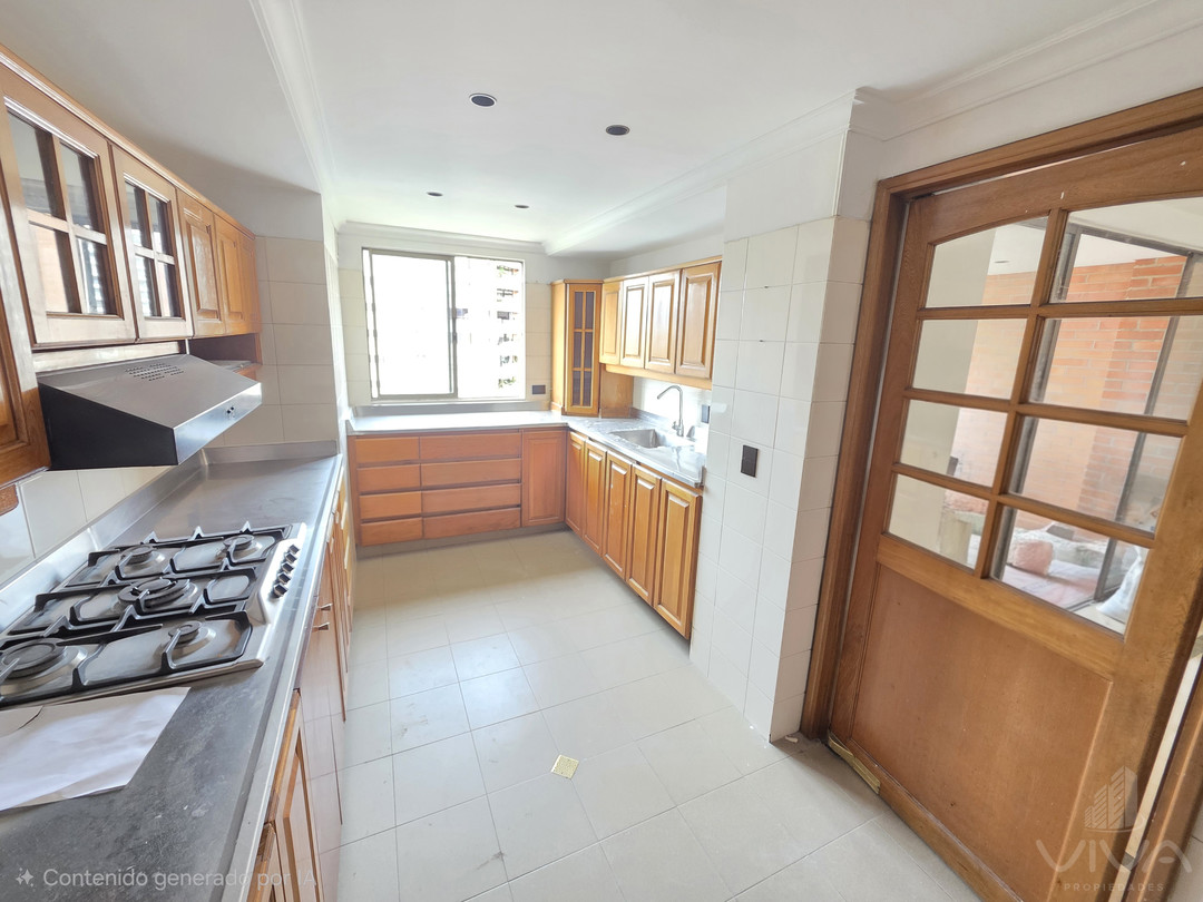 Apartamentos En Arriendo El Poblado -  Los Balsos #2