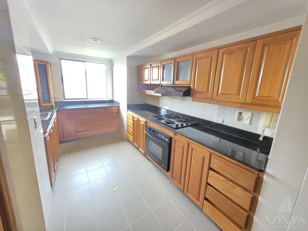 Apartamentos En Arriendo El Poblado - Los Balsos #2