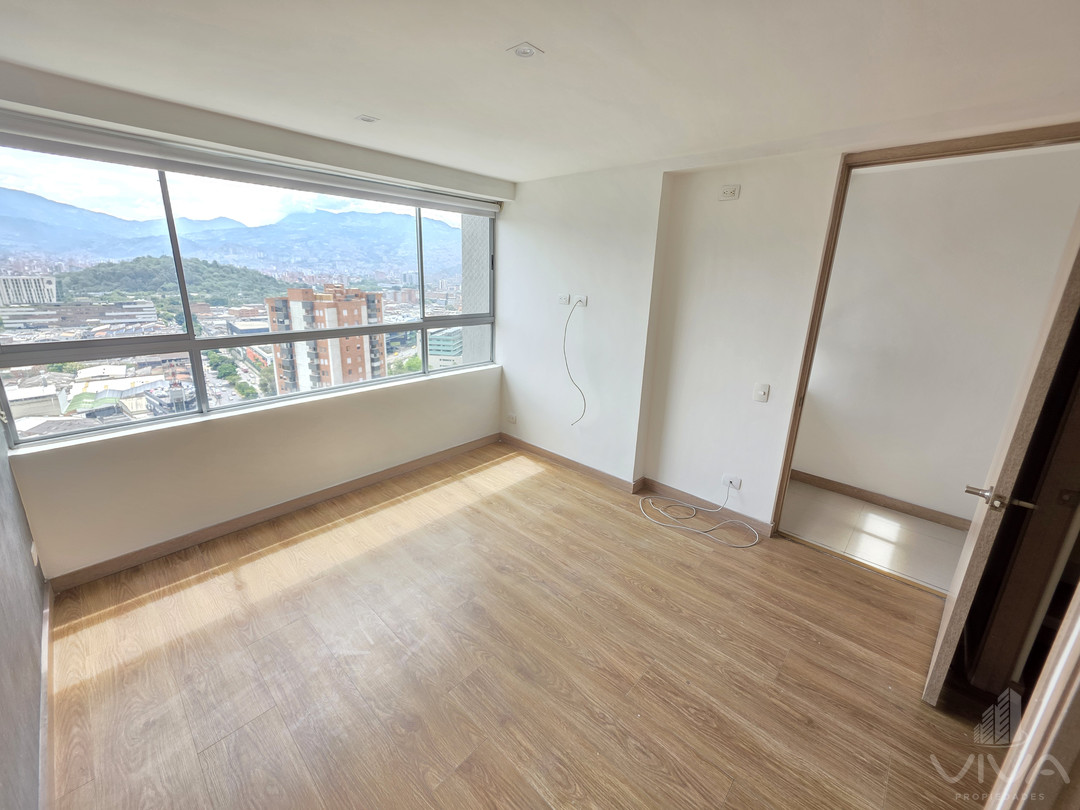 Apartamento En Arriendo Loma De San Julián - El Poblado