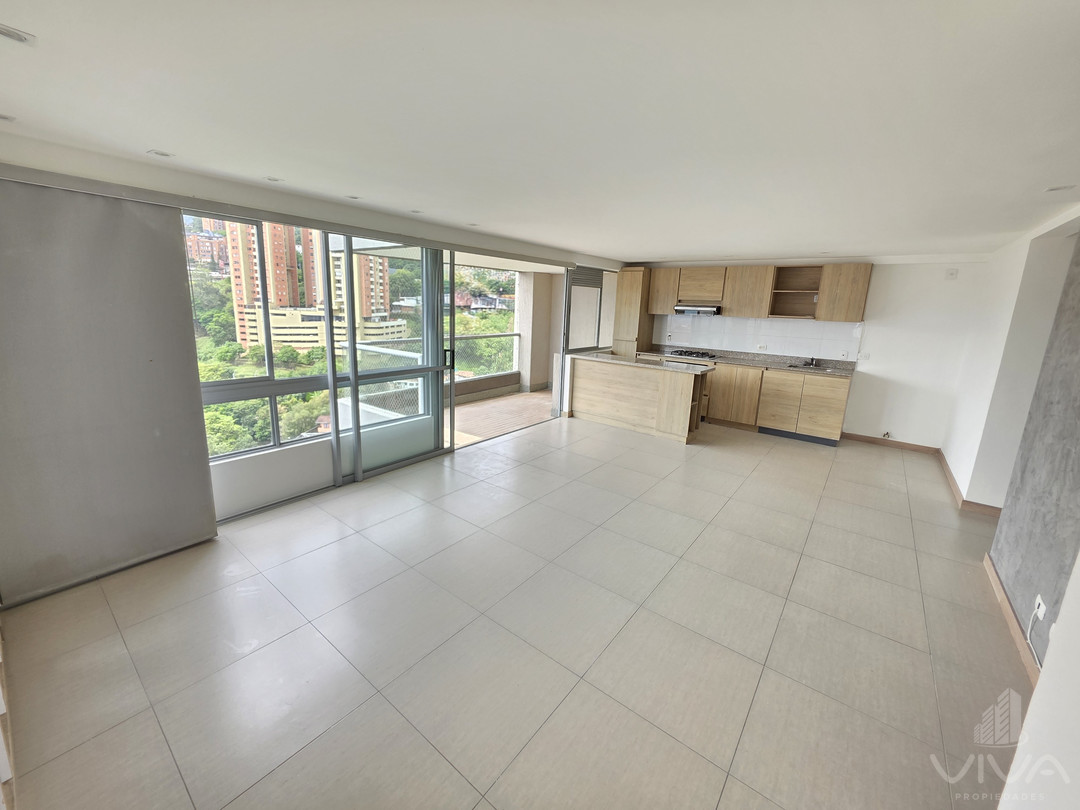 Apartamento En Arriendo Loma De San Julián - El Poblado
