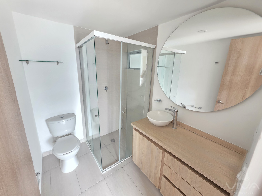 Apartamento En Arriendo Loma De San Julián - El Poblado