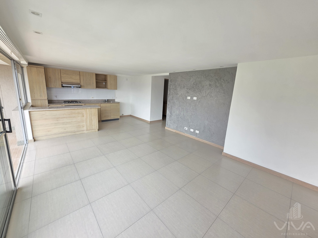 Apartamento En Arriendo Loma De San Julián - El Poblado
