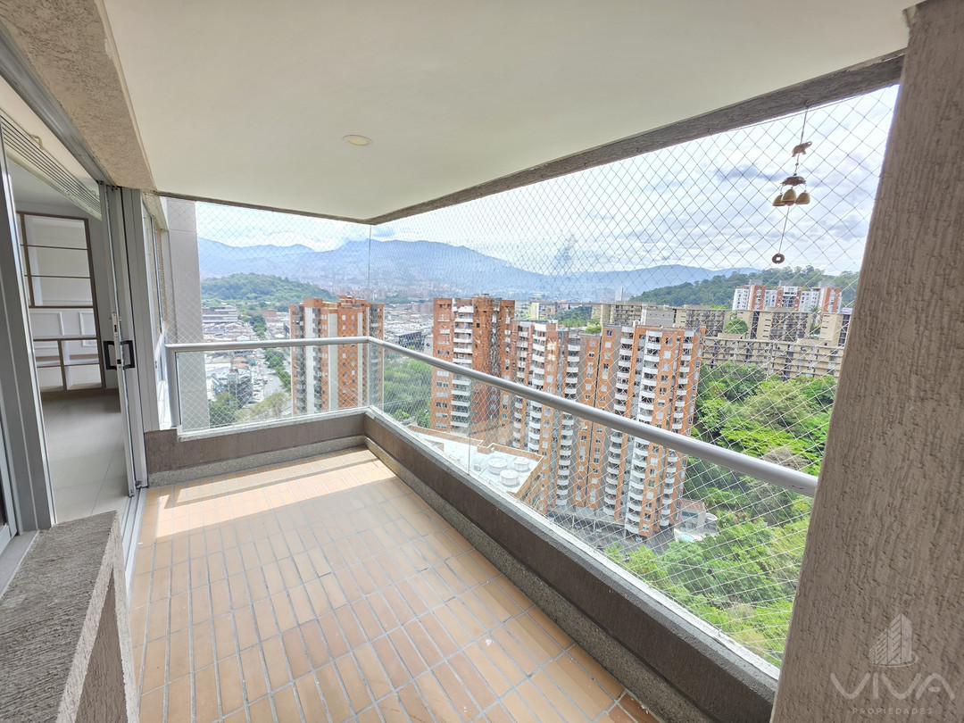 Apartamento En Arriendo Loma De San Julián - El Poblado