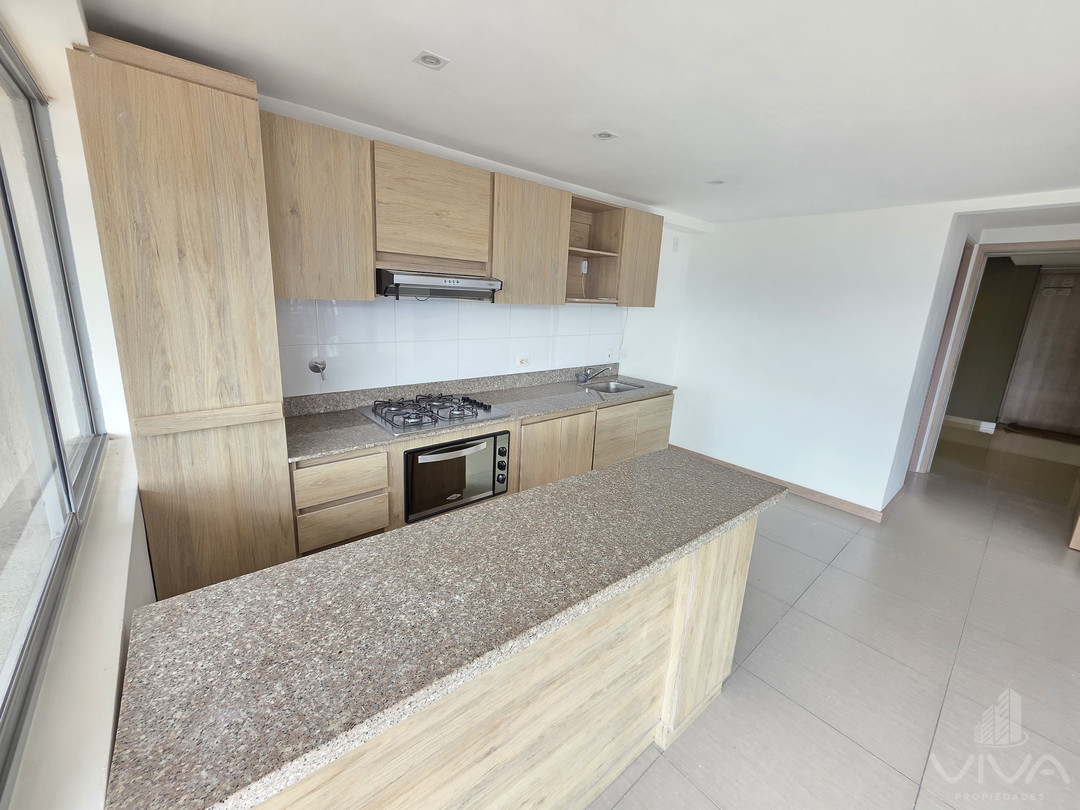 Apartamento En Arriendo Loma De San Julián - El Poblado