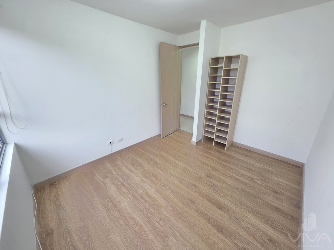 Apartamento En Arriendo Loma De San Julián - El Poblado