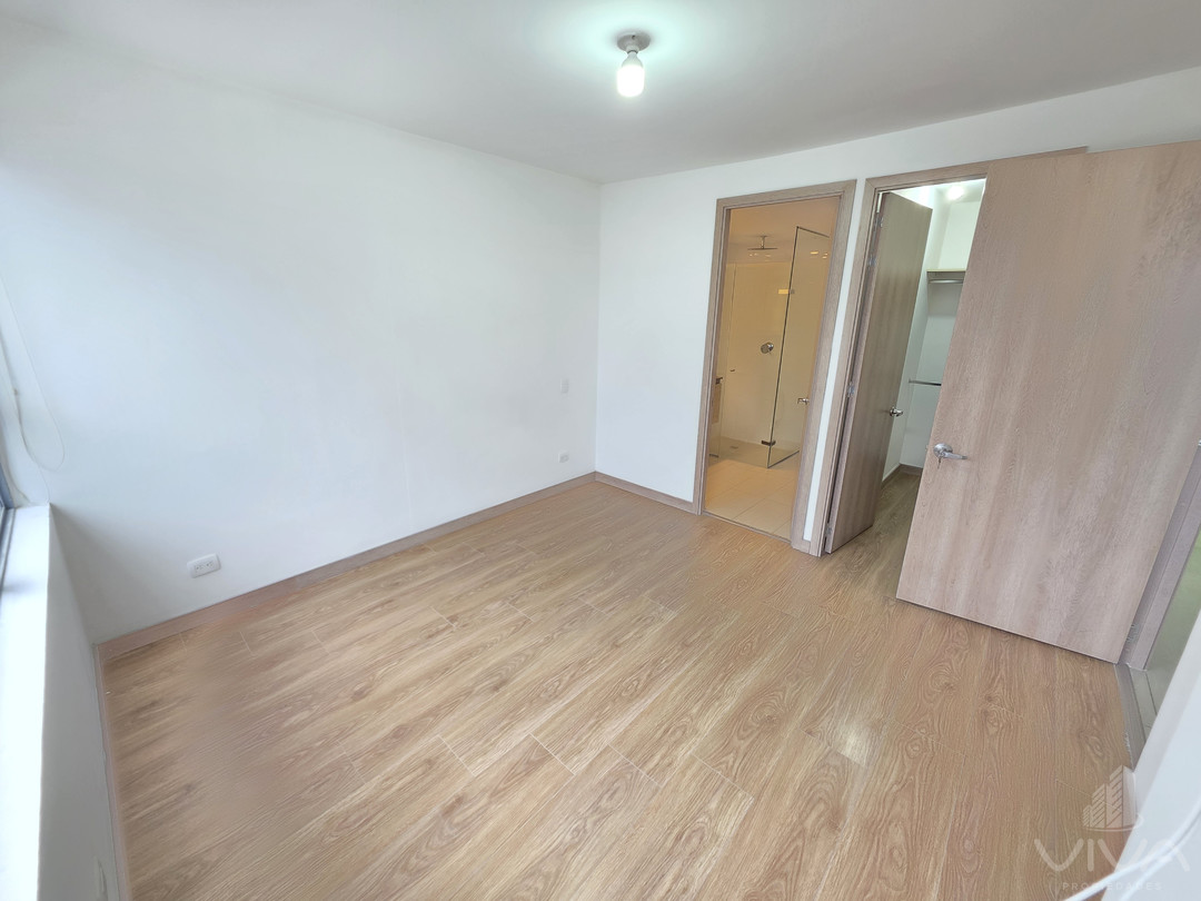 Apartamento En Arriendo Loma De San Julián - El Poblado