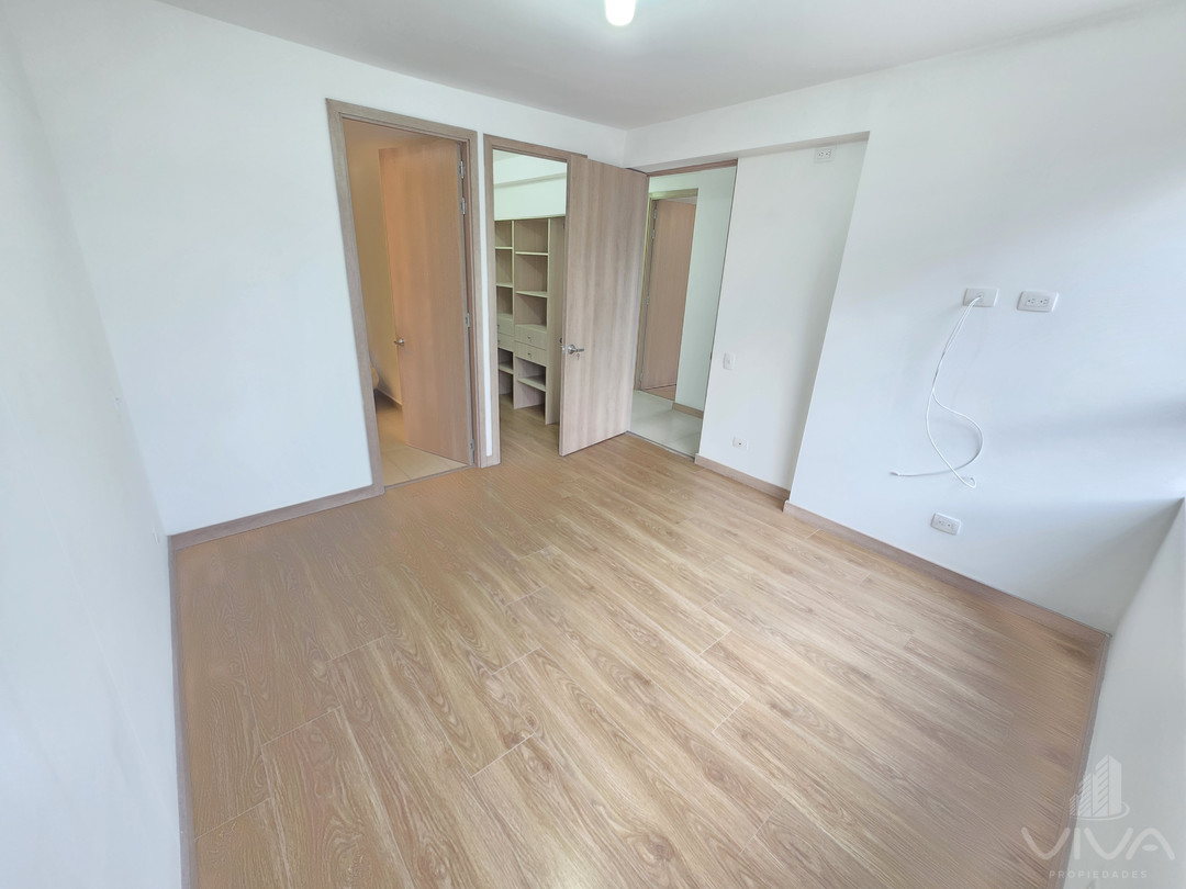 Apartamento En Arriendo Loma De San Julián - El Poblado