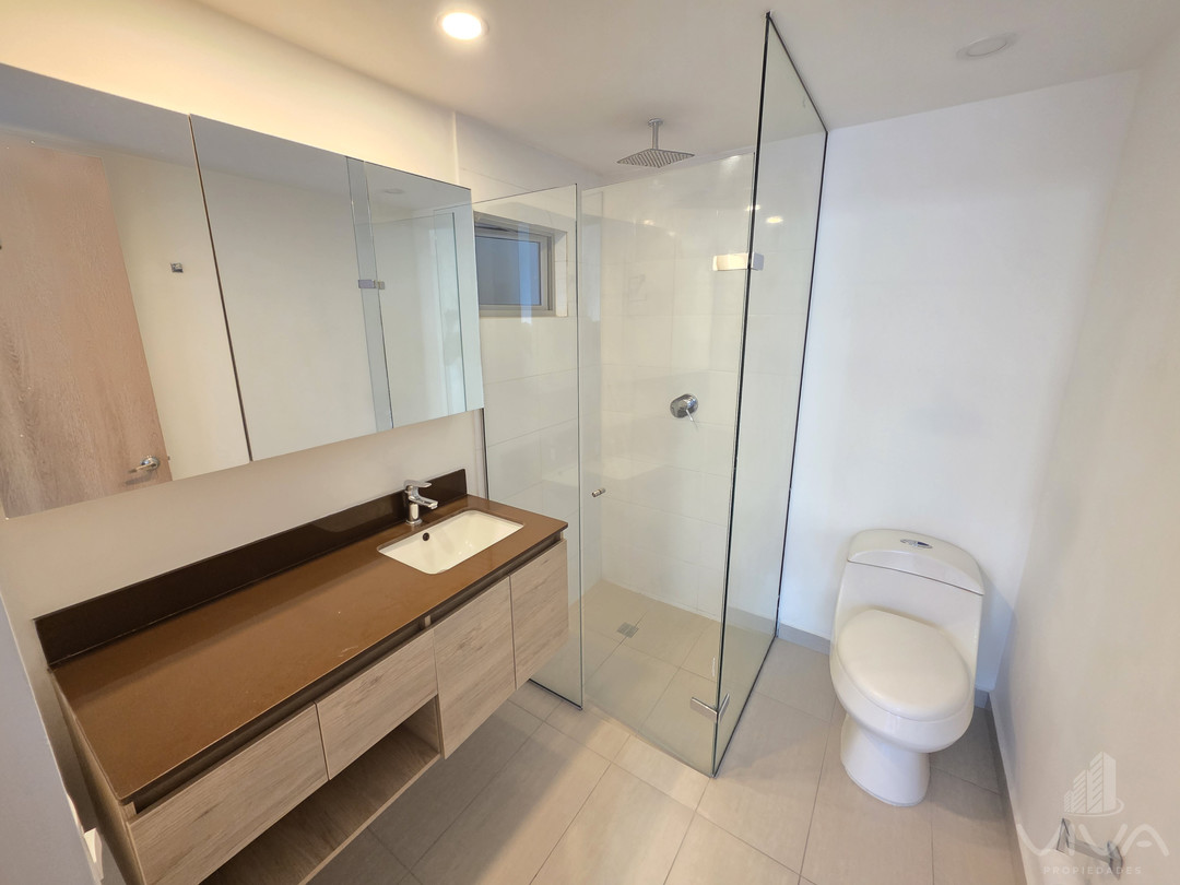 Apartamento En Arriendo Loma De San Julián - El Poblado