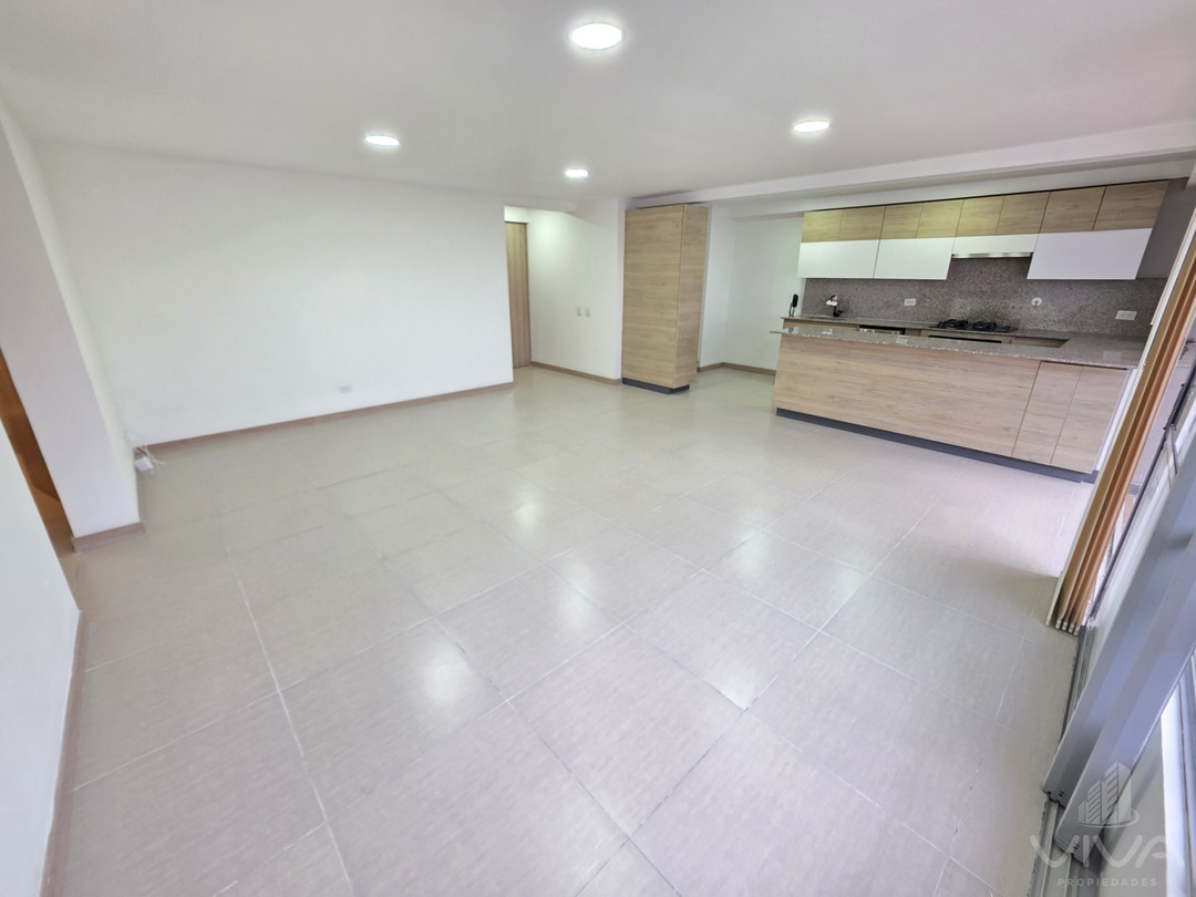 Apartamento En Arriendo Loma De San Julián - El Poblado