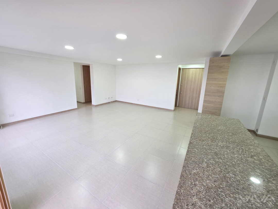 Apartamento En Arriendo Loma De San Julián - El Poblado