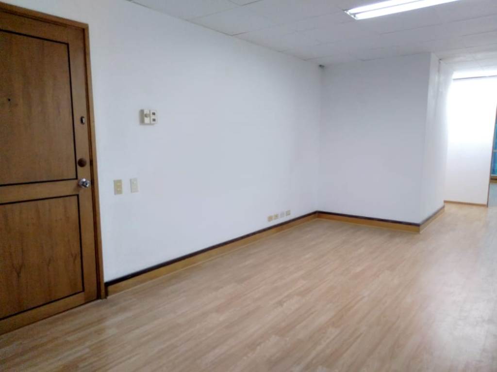 Oficinas en Arriendo